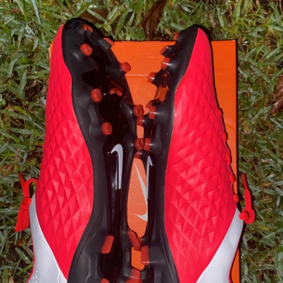 Tiempo Legend 8 Pro FG - Picture 1 of 3